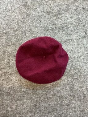 Studio Burgundy Wool Beret Size: One Size